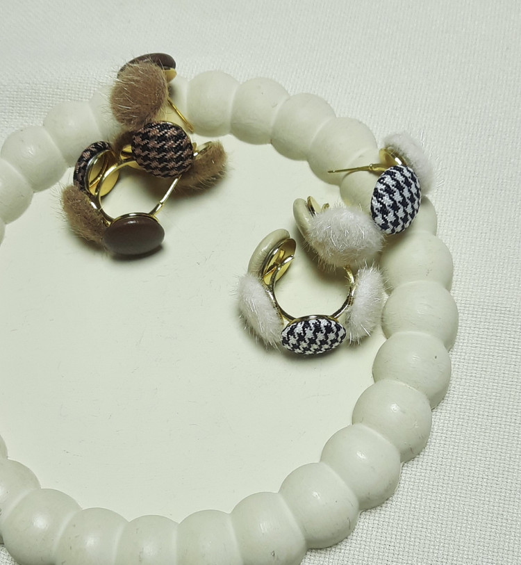گوشواره حلقه ای با میخ ضد حساسیت