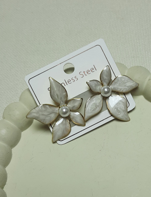 گوشواره میناکاری گل
