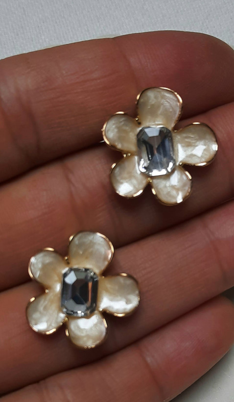 گوشواره میناکاری
