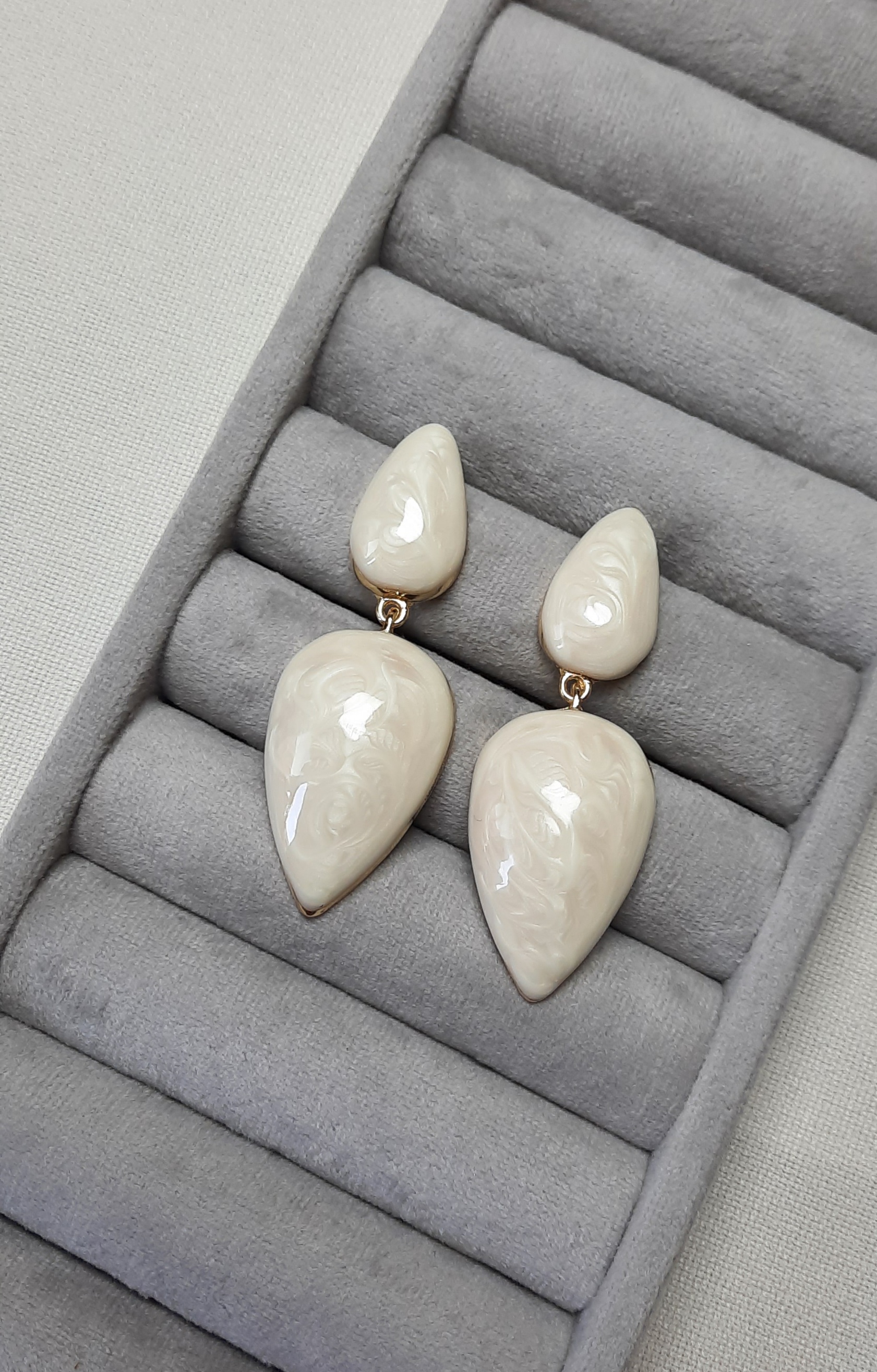 گوشواره میناکاری