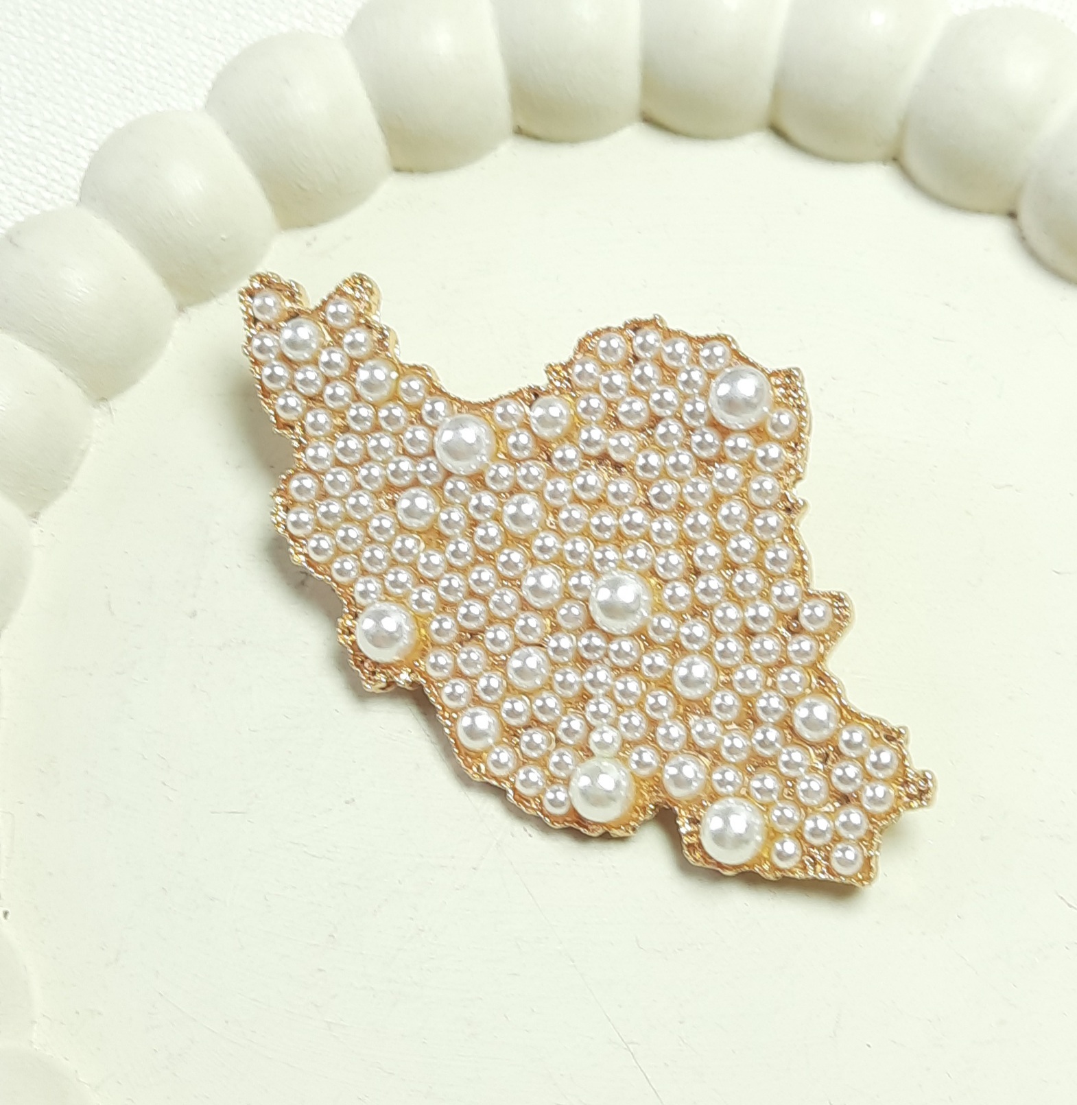 گل سینه ایران
