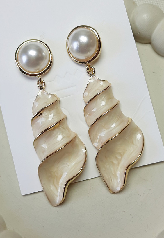 گوشواره میناکاری