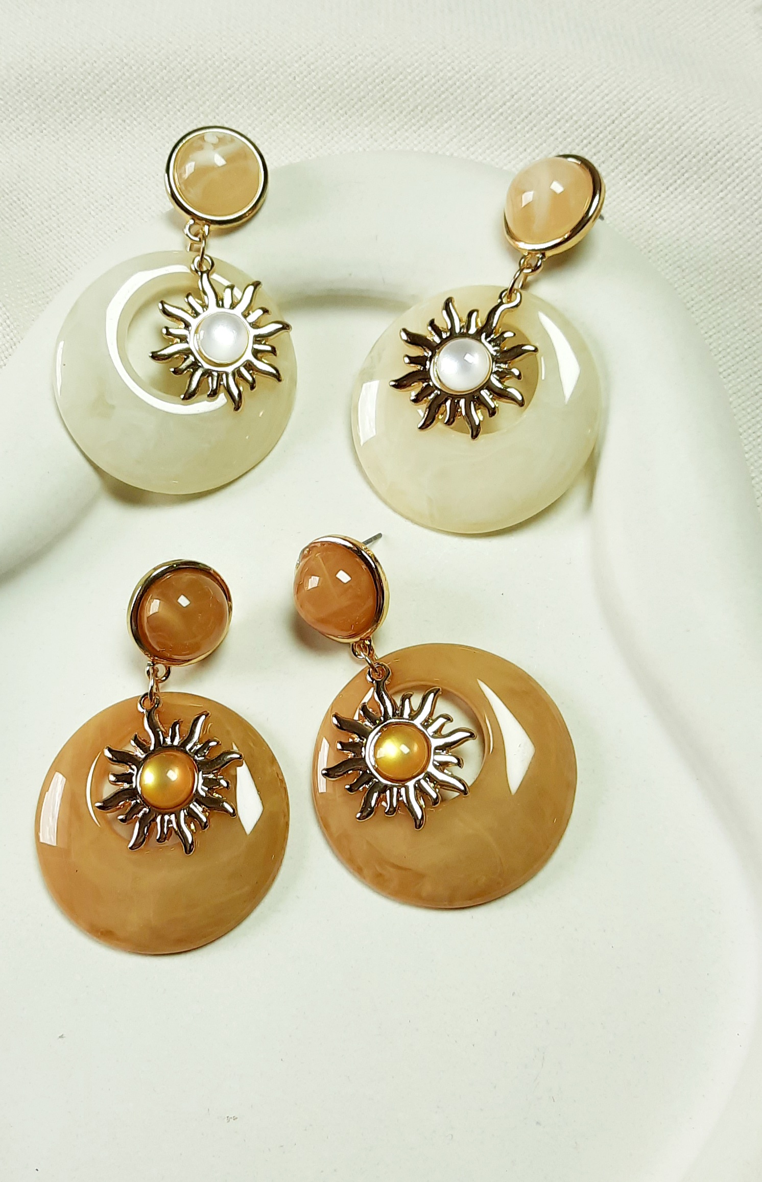گوشواره طرح سنگ